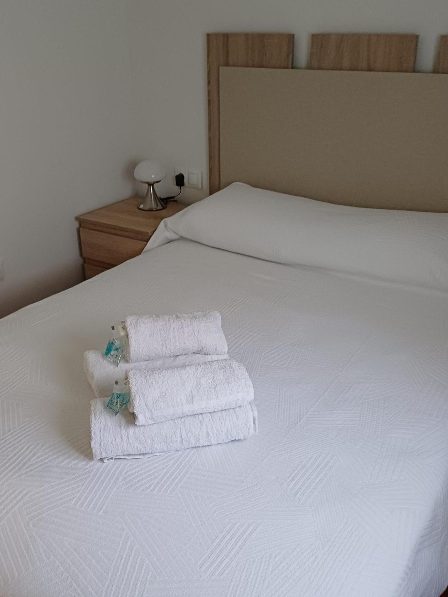 Lyrioshomes Apartamento Filpo Rojas , Sevilla מראה חיצוני תמונה